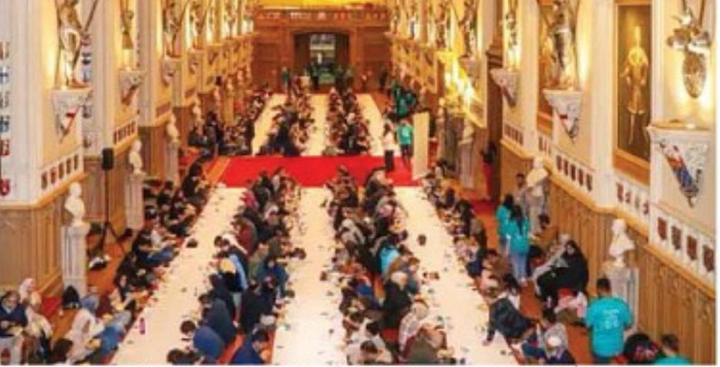 You are currently viewing ونڈسر کاسل میں اوپن افطار