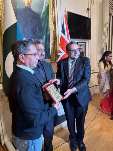 جناب پروفیسر ڈاکٹر محمد کامران